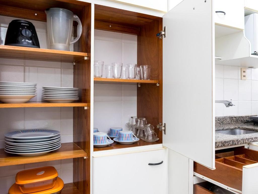 Apartamento Espacoso Com Ar Condicionado E Wi-Fi, A 100 Metros Da Praia - Edificio Estoril Убатуба Экстерьер фото